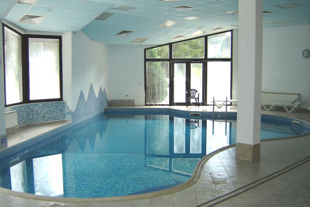 Finlandia Hotel Pamporovo Exteriör bild